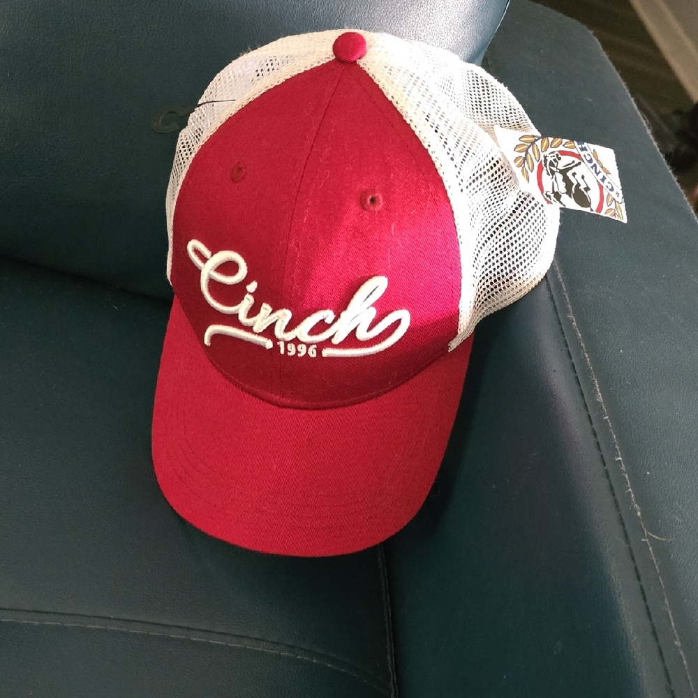 Cinch, Maroon and White Mesh Ball Cap. New.